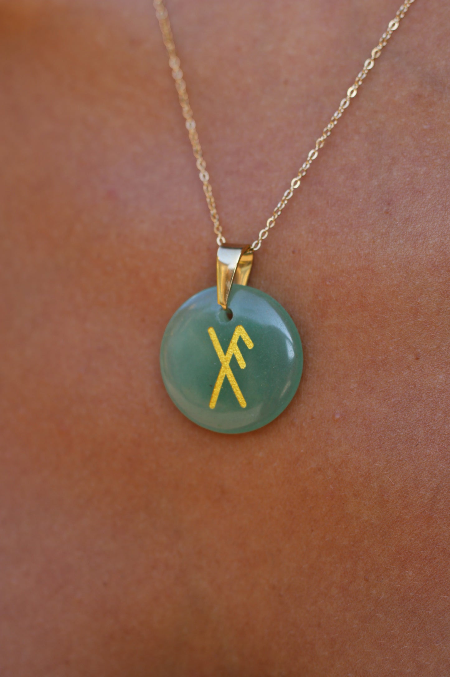 Collier Talisman Runique - Chance