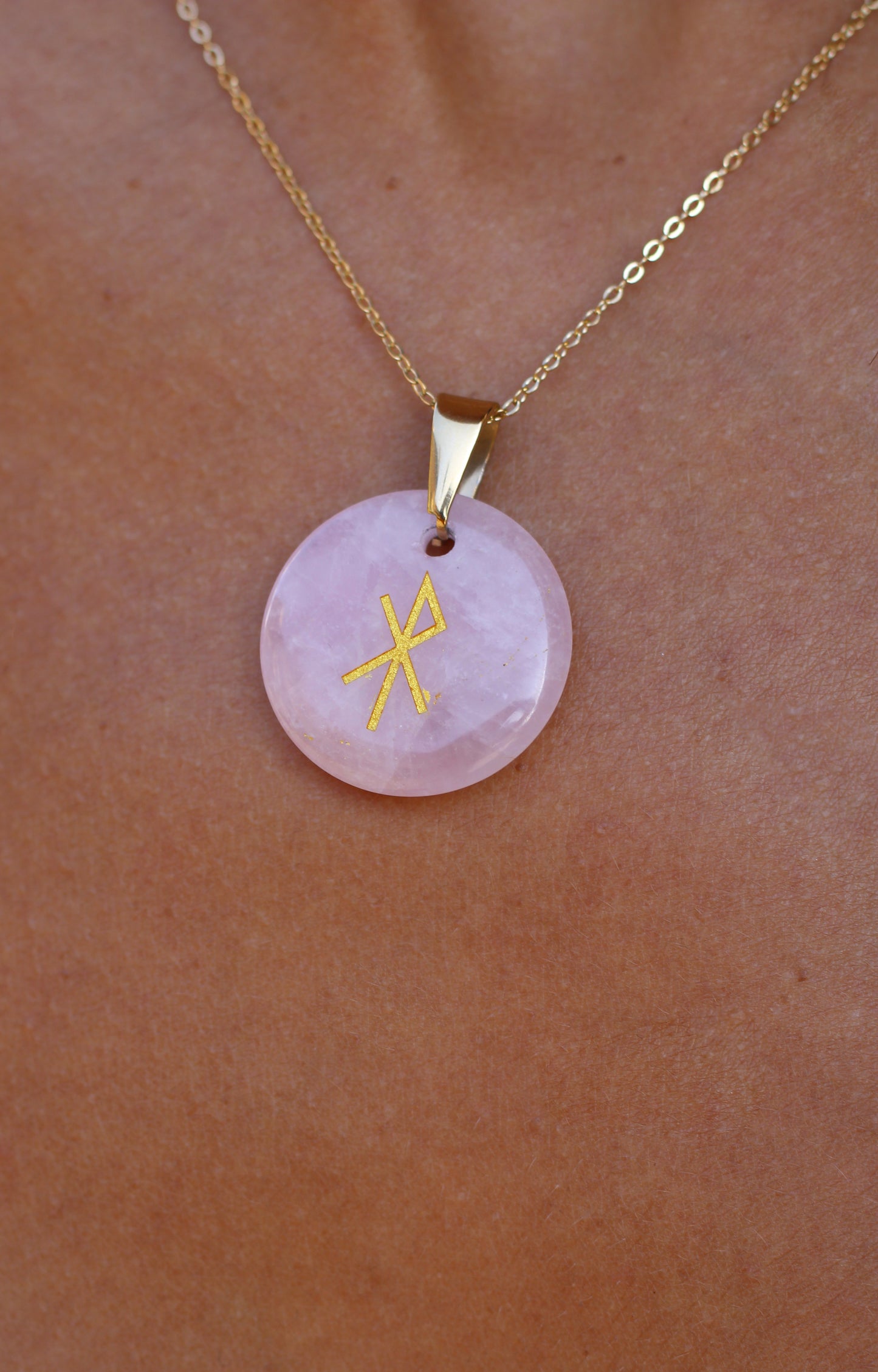 Collier Talisman Runique - pierres naturelles