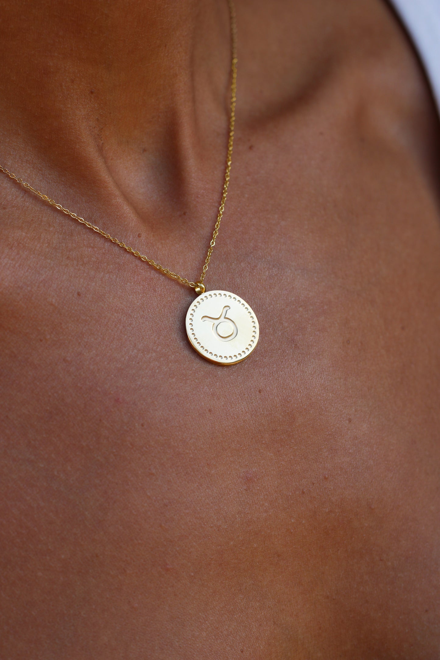 Collier astrologique Taureau